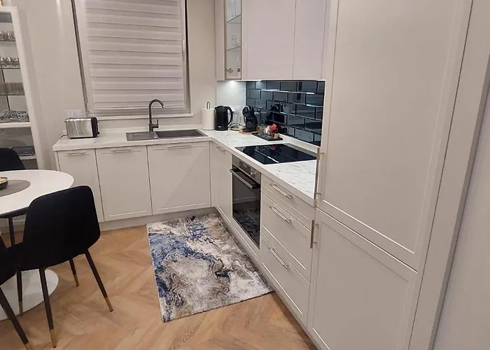 20 Minutes From Warsaw With Balcony By Renters Apartament Ozarow Mazowiecki